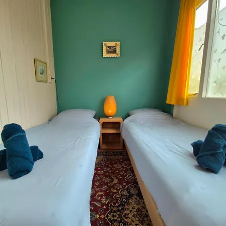Bungalow Texel Near Beach And City Centre *